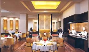 Hotel & Restaurant — view 1